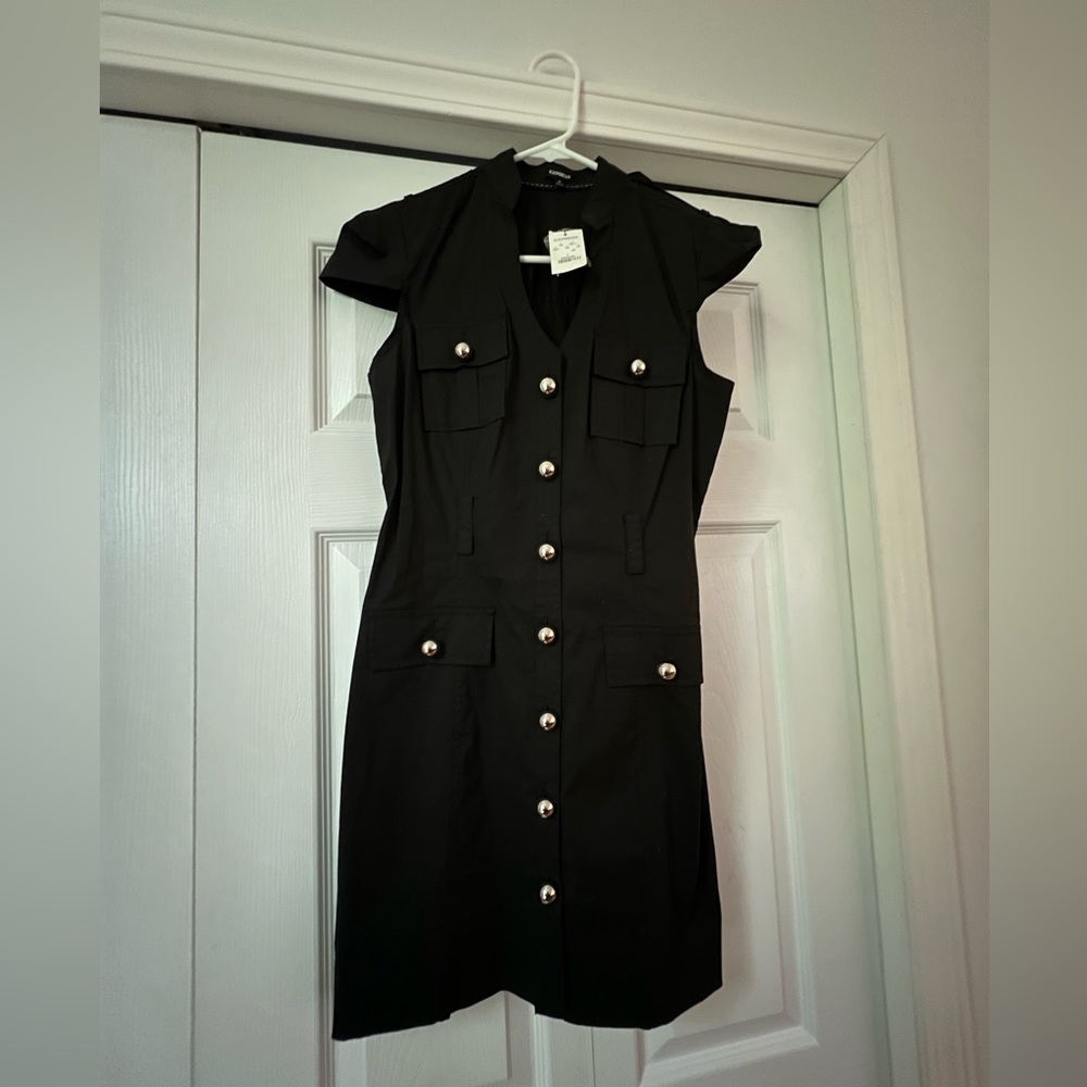Express Button Up Dress - Picture 5 of 5